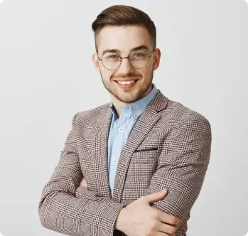 Esther Howard
Marketing Head